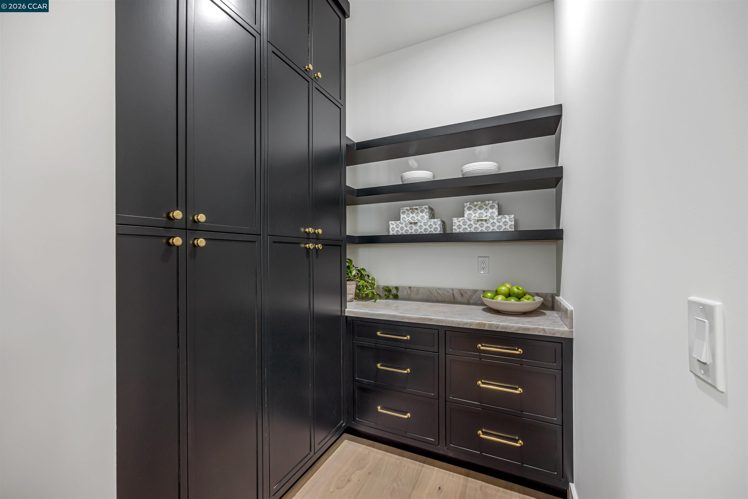 1570 Rancho View Drive Lafayette, CA 94549 - Photo 22 of 57