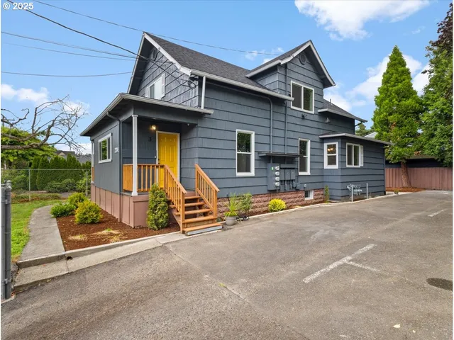 $825,000 | 234 Northeast Cleveland Avenue, Gresham, OR 97030