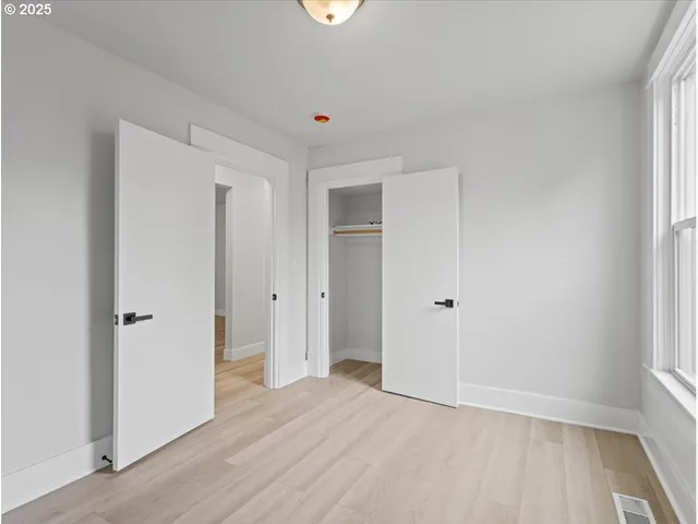 $825,000 | 234 Northeast Cleveland Avenue, Gresham, OR 97030