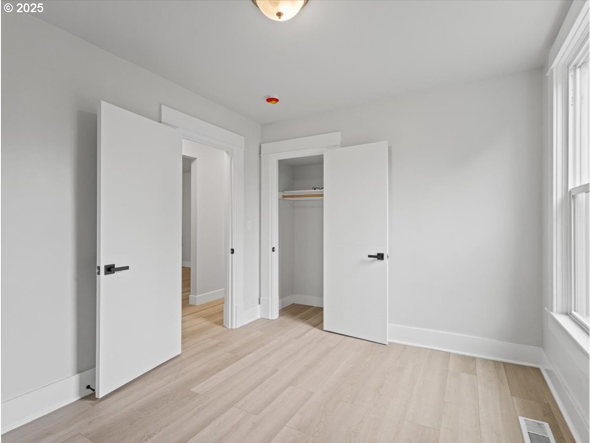 234 Northeast Cleveland Avenue Gresham, OR 97030 - Photo 18 of 37