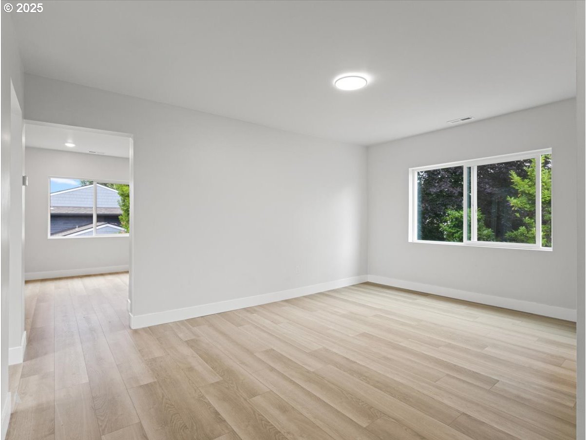 234 Northeast Cleveland Avenue Gresham, OR 97030 - Photo 25 of 37