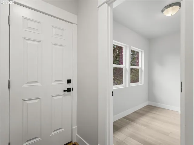 $825,000 | 234 Northeast Cleveland Avenue, Gresham, OR 97030