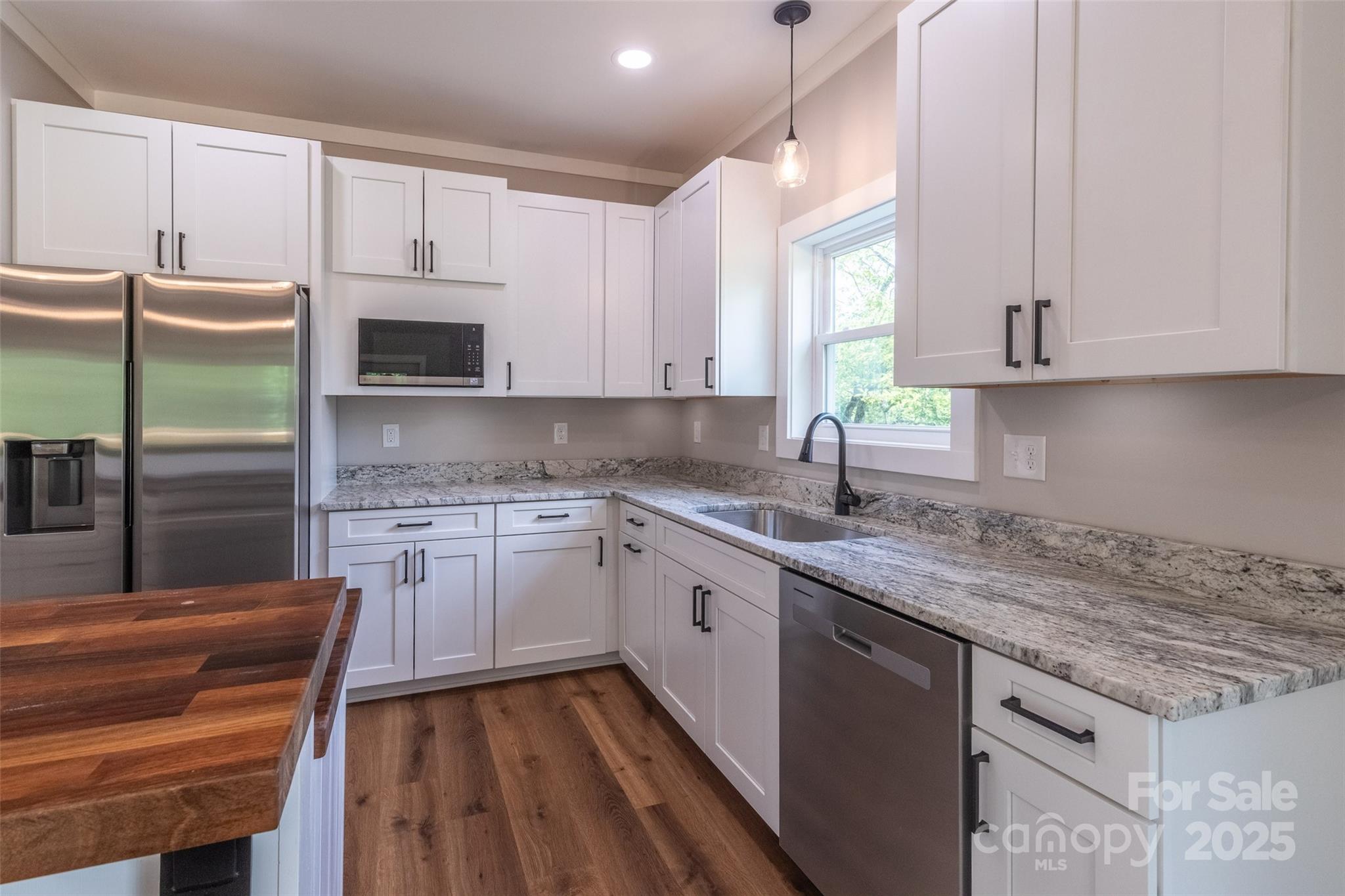 288 Blue Cedar Road, Unit 9 Sylva, NC 28779 - Photo 10 of 48 Gallery Image 10