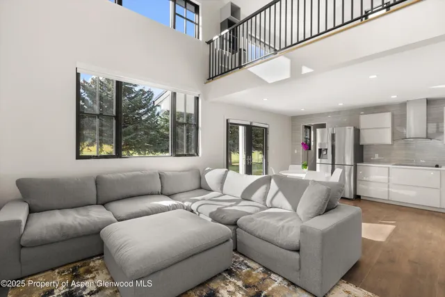 $4,995,000 | 373-375 Apple Drive, Basalt, CO 81621