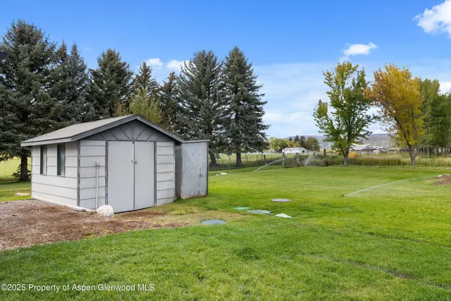 $4,995,000 | 373-375 Apple Drive, Basalt, CO 81621