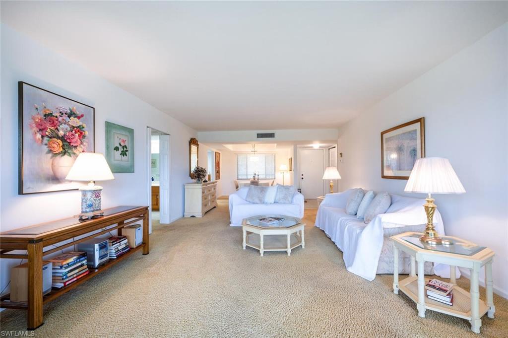 415 Augusta Boulevard, Unit 311 Naples, FL 34113 - Photo 6 of 32