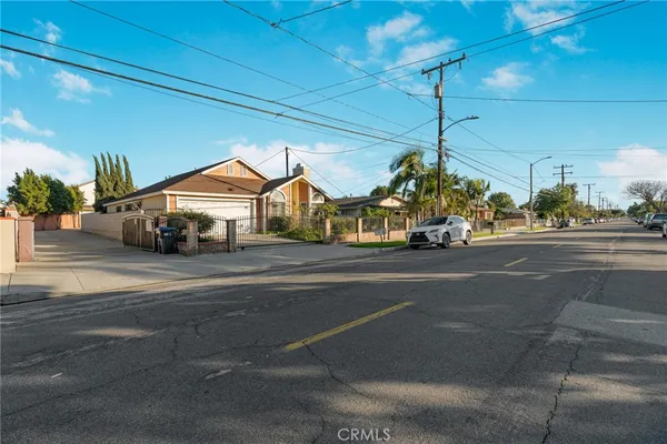 $828,000 | 4612 Walnut Street, Baldwin Park, CA 91706