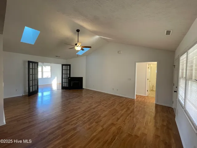 $2,300 | 347 Chattooga Place, Wilmington, NC 28412