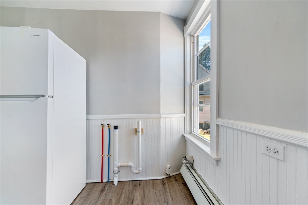 142 Spruce Street Winchendon, MA 01475 - Photo 5 of 34