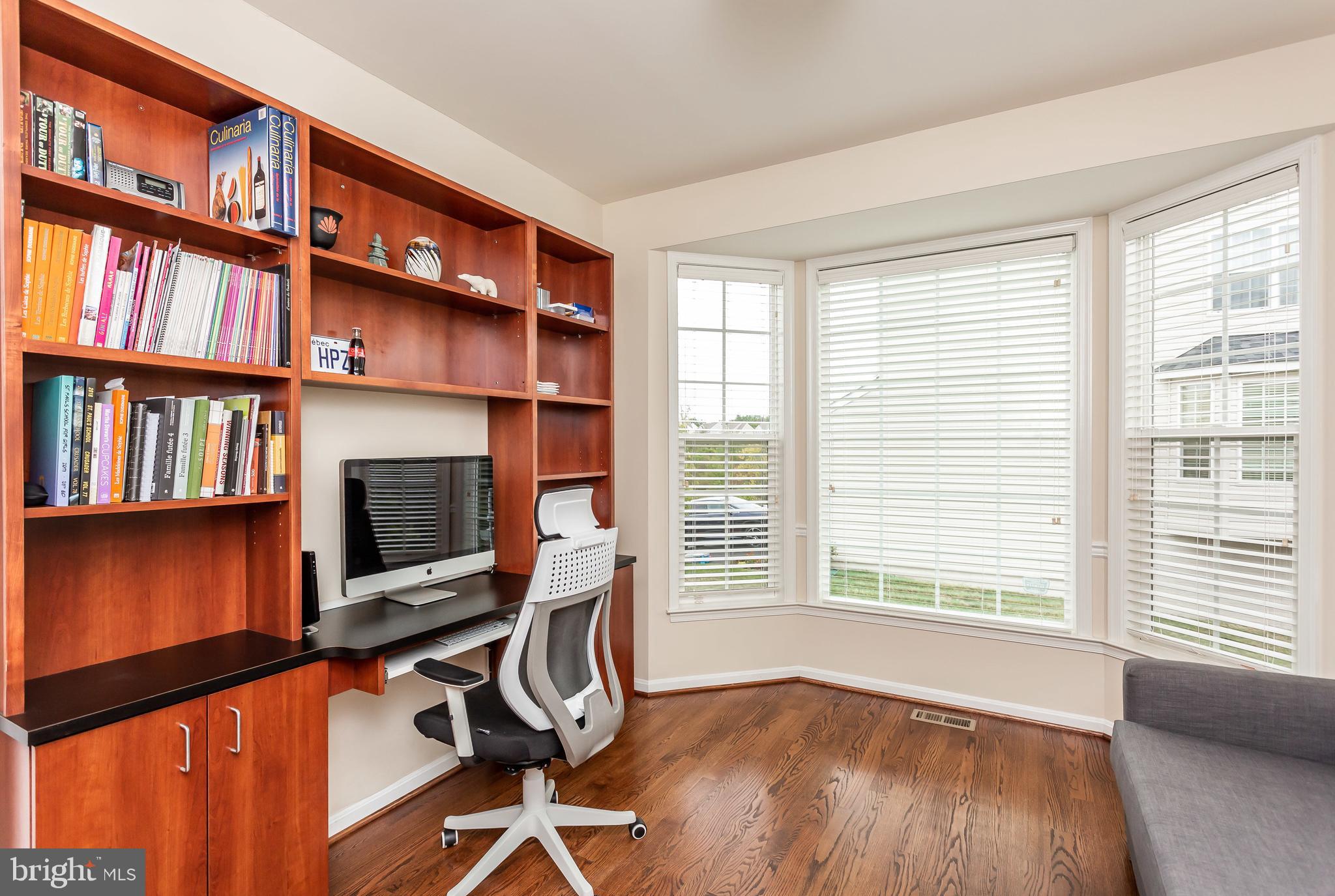 2305 Winterwood Road Baltimore, MD 21209 - Photo 17 of 46 Gallery Image 17