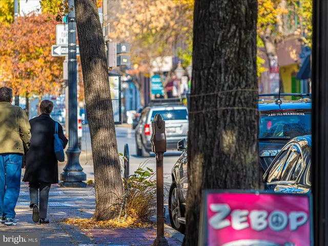 $3,200 | 210 East 2nd Street, Unit 202, Frederick, MD 21701