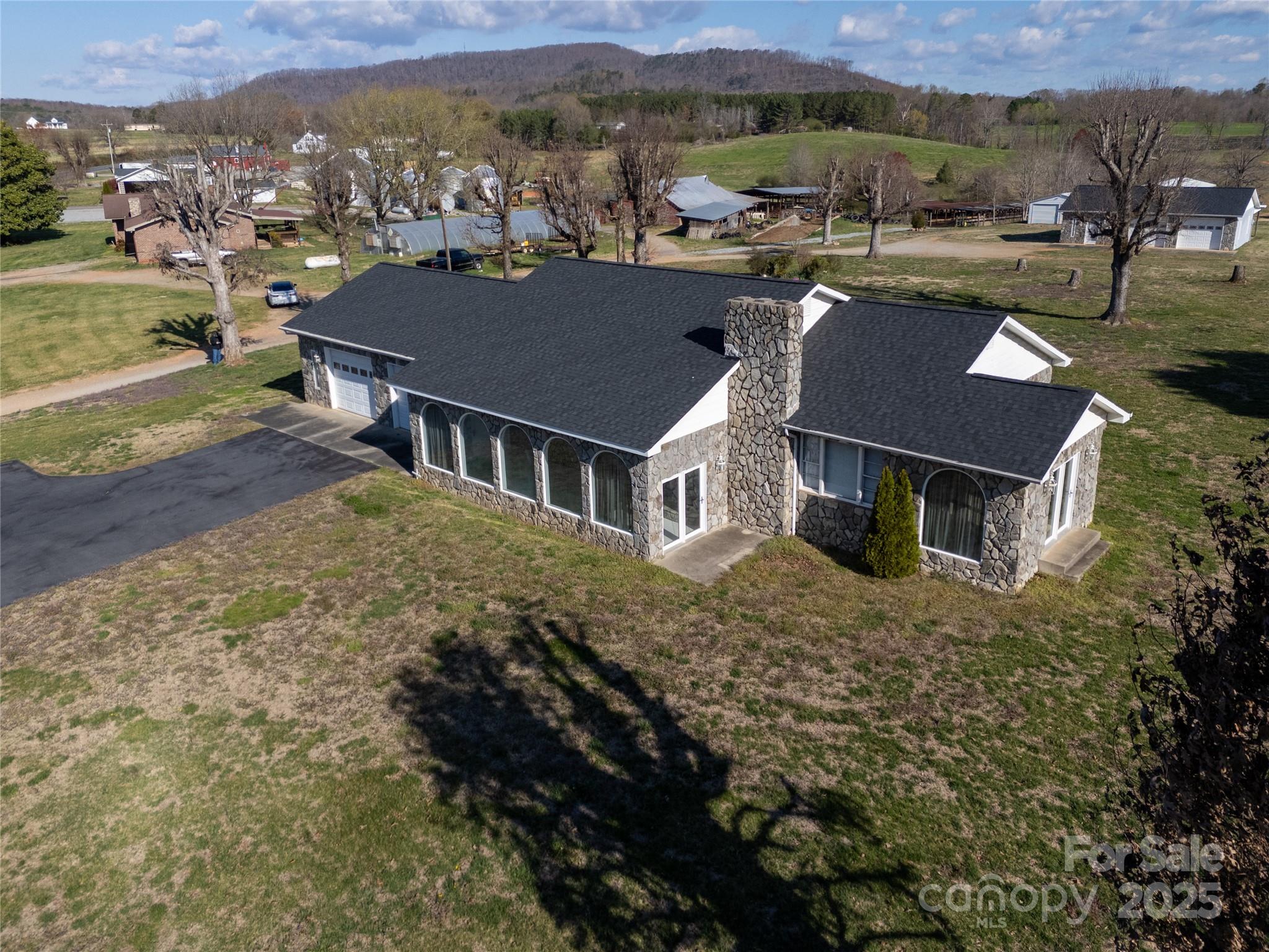 2022 Friendship Church Road Taylorsville, NC 28681 - Photo 7 of 48