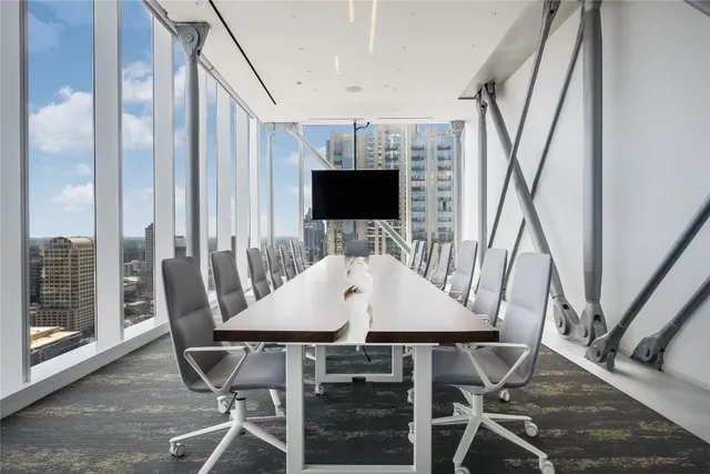 $4,200 | 301 West Avenue, Unit 3506, Austin, TX 78701