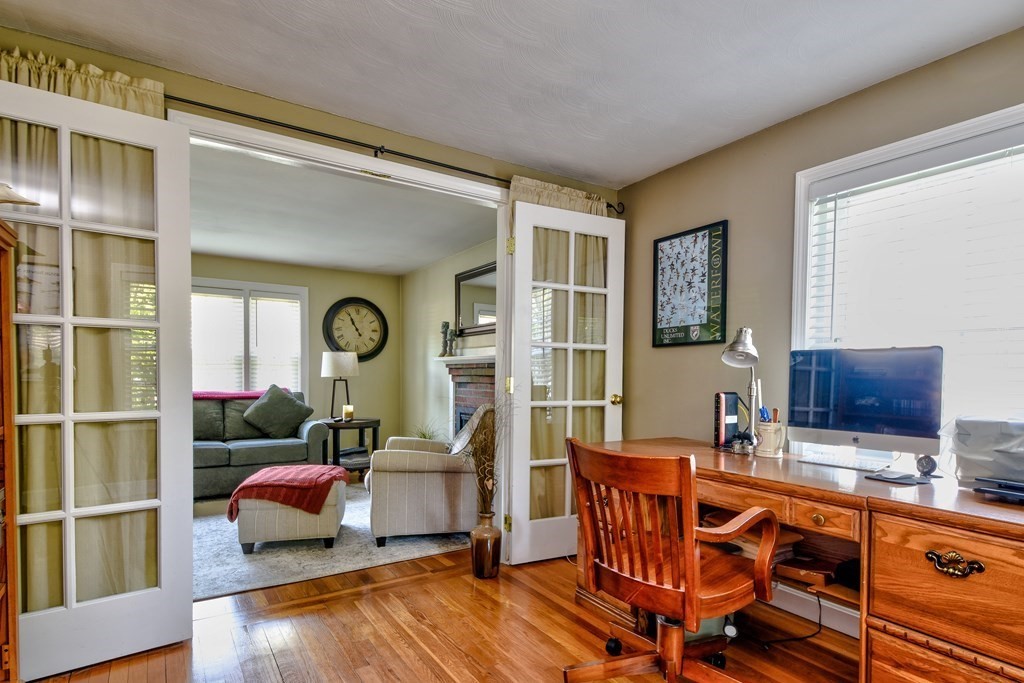 5 Oakvale Road Framingham, MA 01701 - Photo 15 of 33