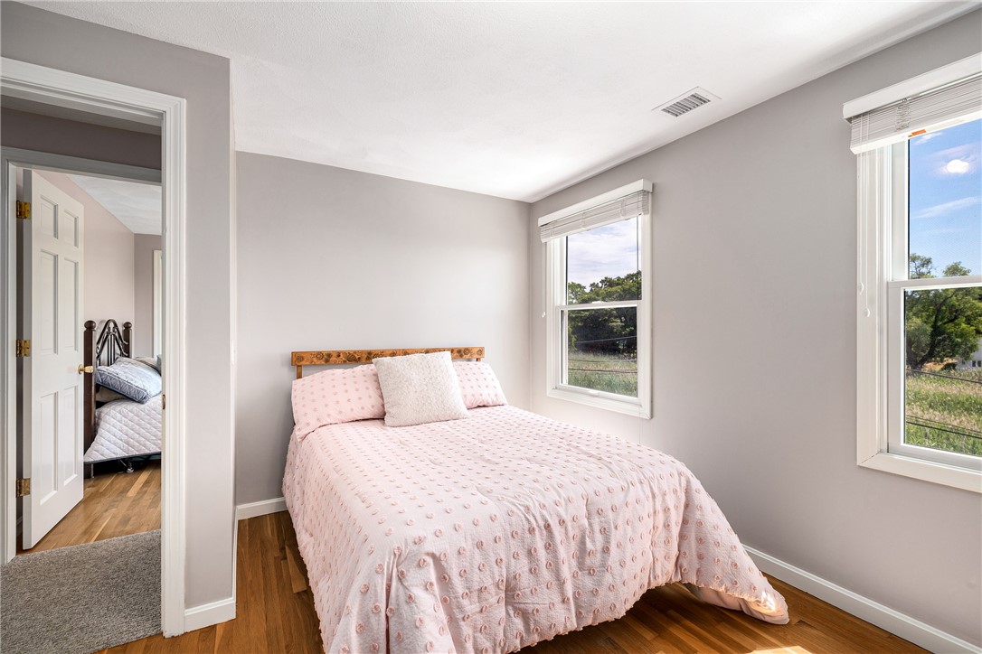 357 Capron Farm Drive Warwick, RI 02886 - Photo 24 of 49