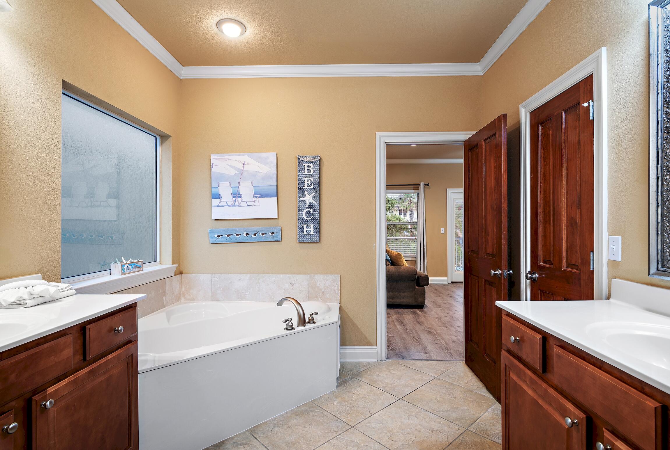 225 Grand Key Loop East Destin, FL 32541 - Photo 14 of 38 Primary Bathroom