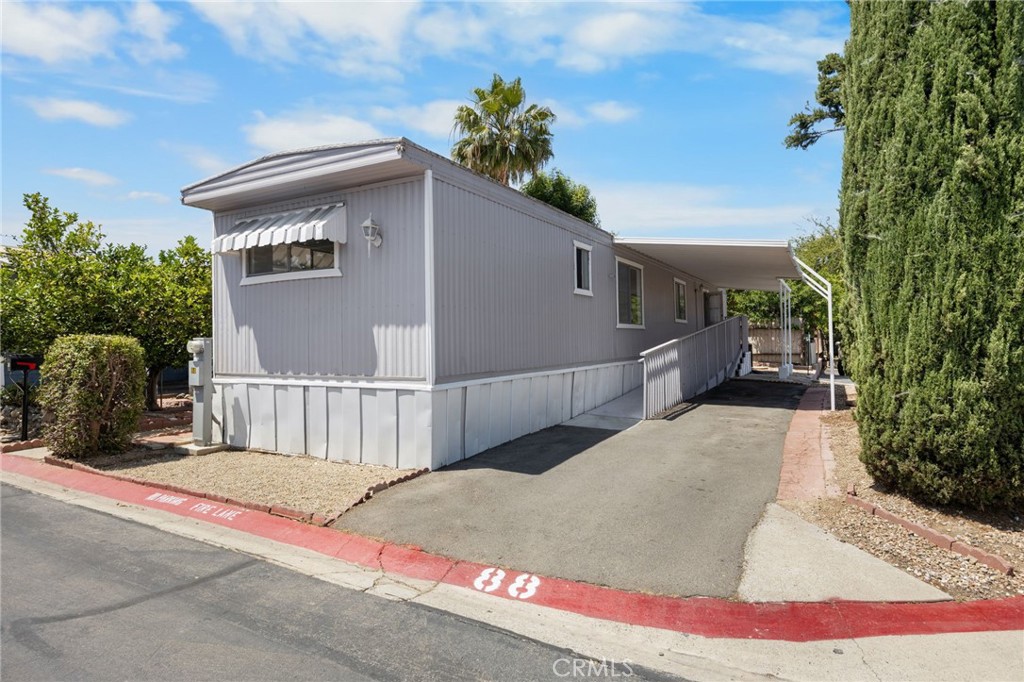 995 Pomona Road, Unit 88 Corona, CA 92882 - Photo 30 of 31