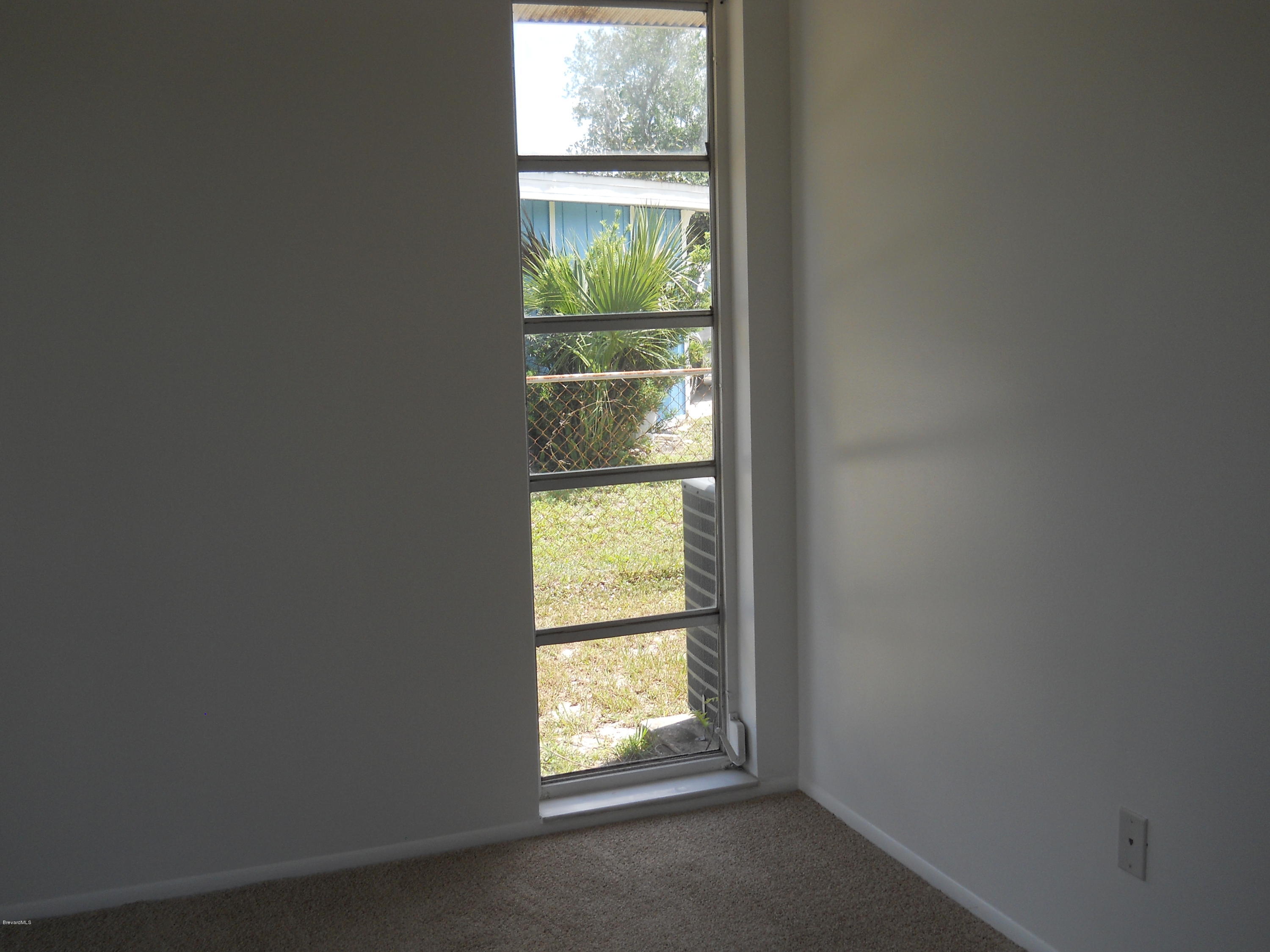 907 Darwin Lane Northeast Palm Bay, FL 32905 - Photo 8 of 16 DSCN1049