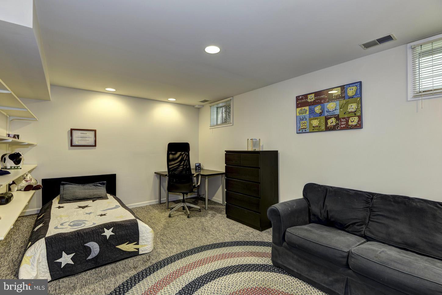 10007 Leafy Avenue Silver Spring, MD 20910 - Photo 26 of 28 LL Bedroom