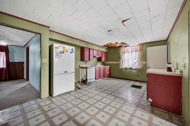 $39,000 | 1123 East 6th Avenue, Monmouth, IL 61462