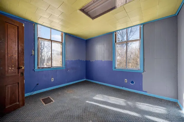 $39,000 | 1123 East 6th Avenue, Monmouth, IL 61462