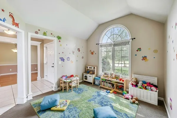 $618,000 | 9935 Ashwood Lane, Munster, IN 46321