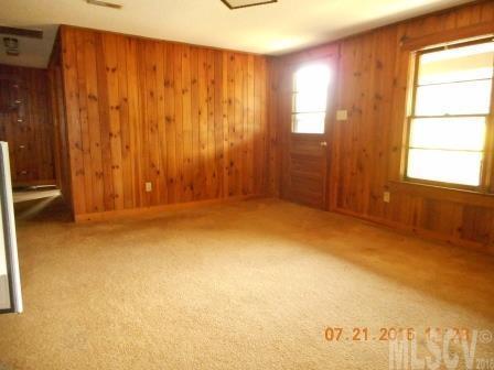217 Lakeside Loop Hickory, NC 28601 - Photo 10 of 14 Gallery Image 10