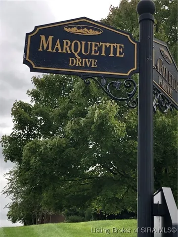 $79,900 | 4038 Marquette Drive, Floyds Knobs, IN 47119