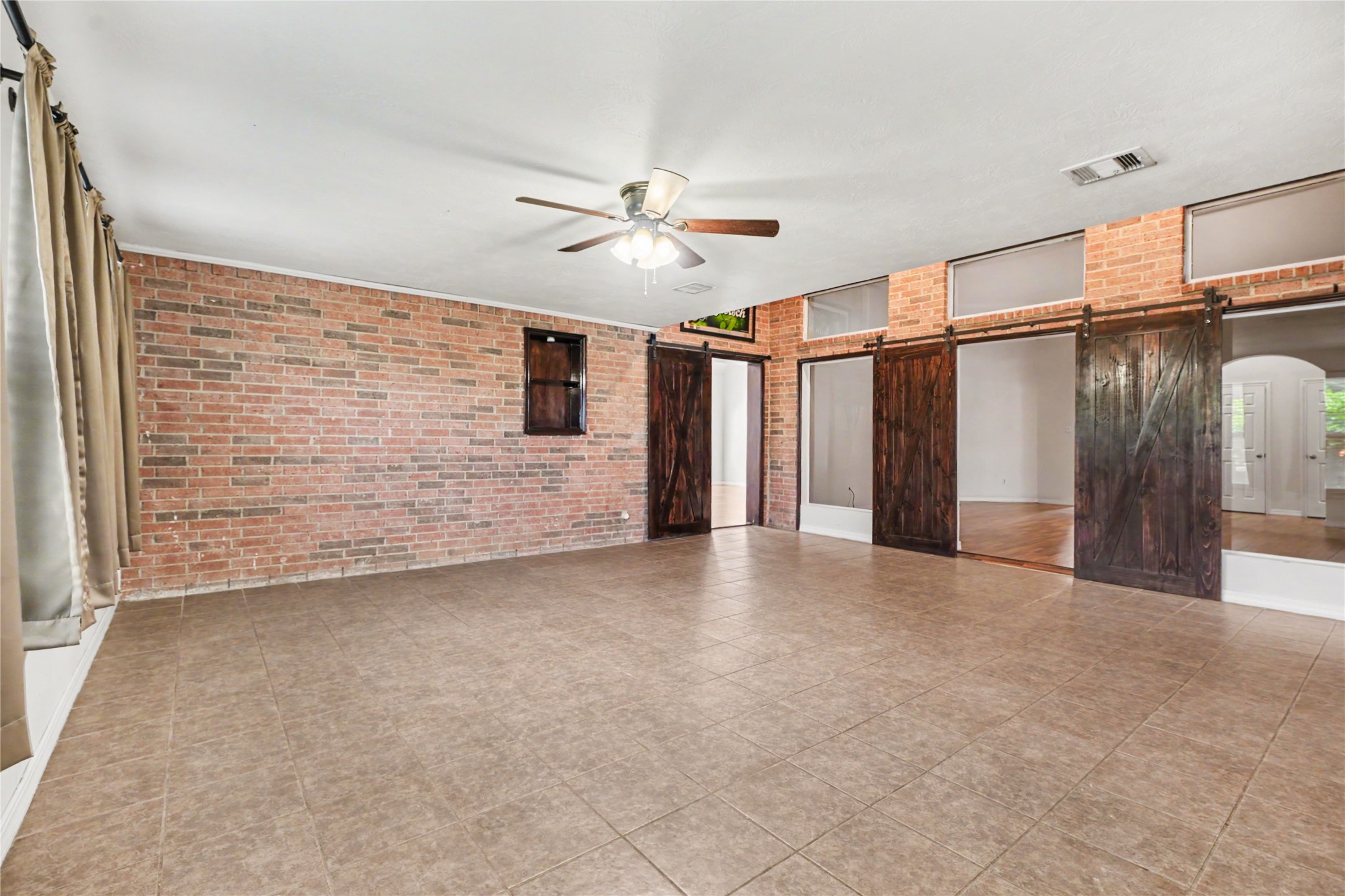 9714 Crystal Boulevard Baytown, TX 77521 - Photo 32 of 36