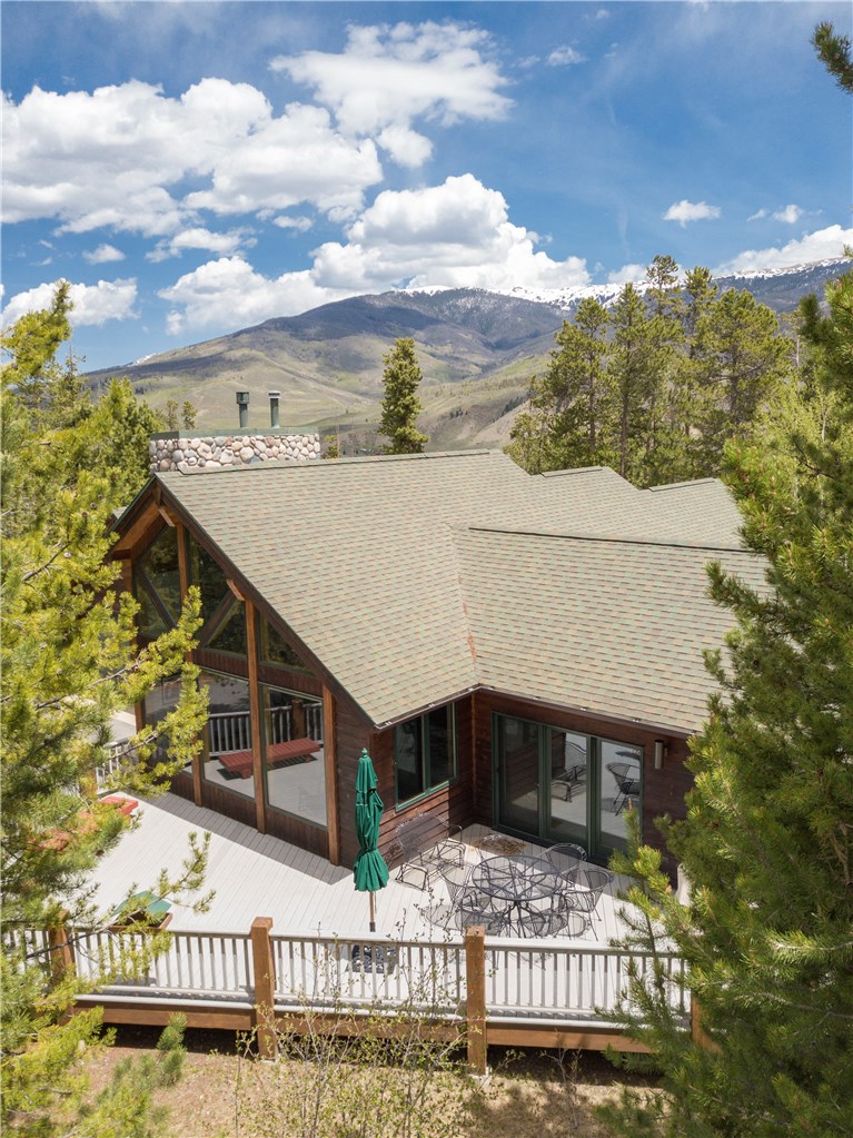1736 Red Hawk Road Silverthorne, CO 80498 - Photo 12 of 25 Gallery Image 12