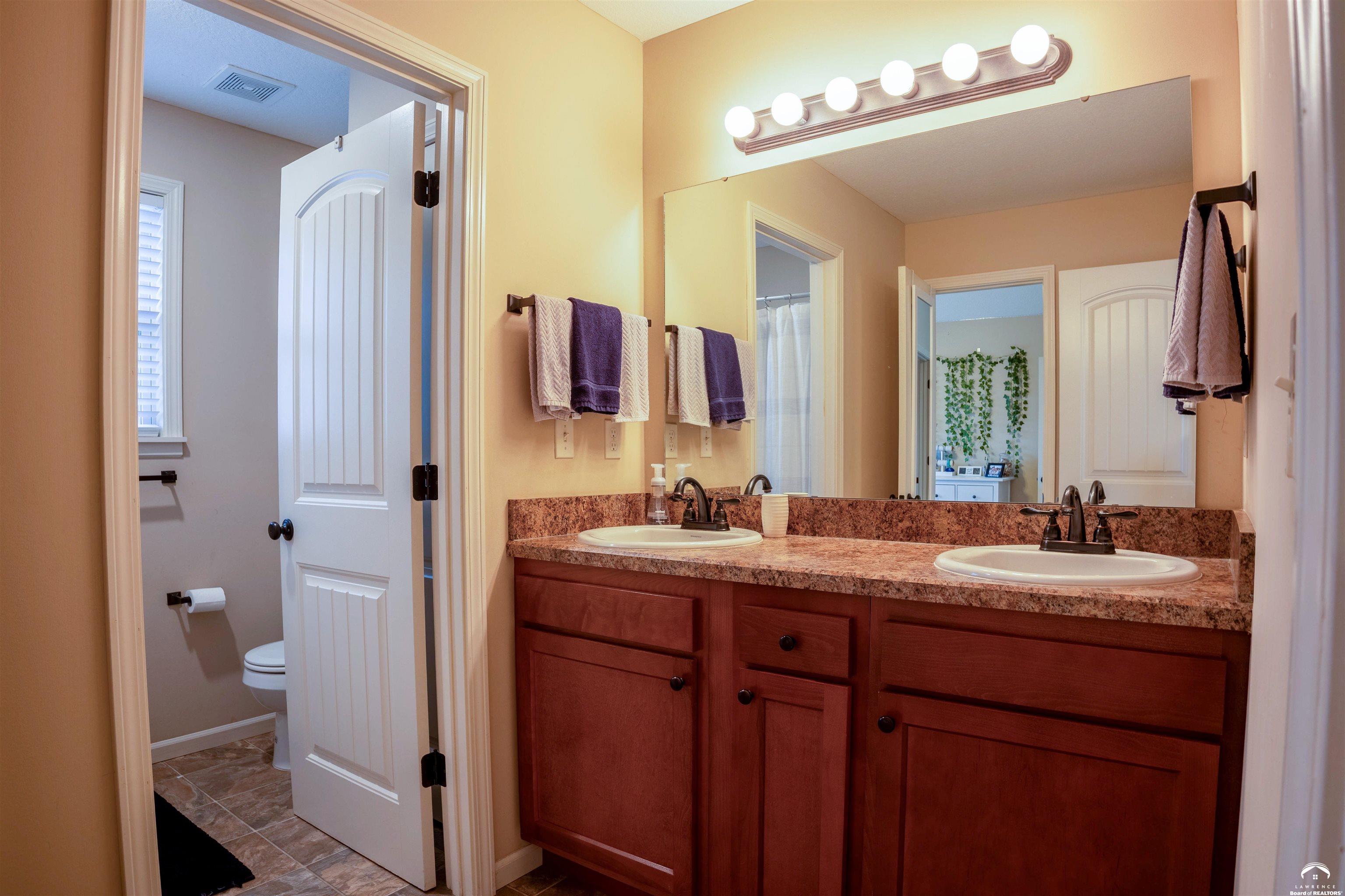 804 West 30th Street Lawrence, KS 66046 - Photo 21 of 28