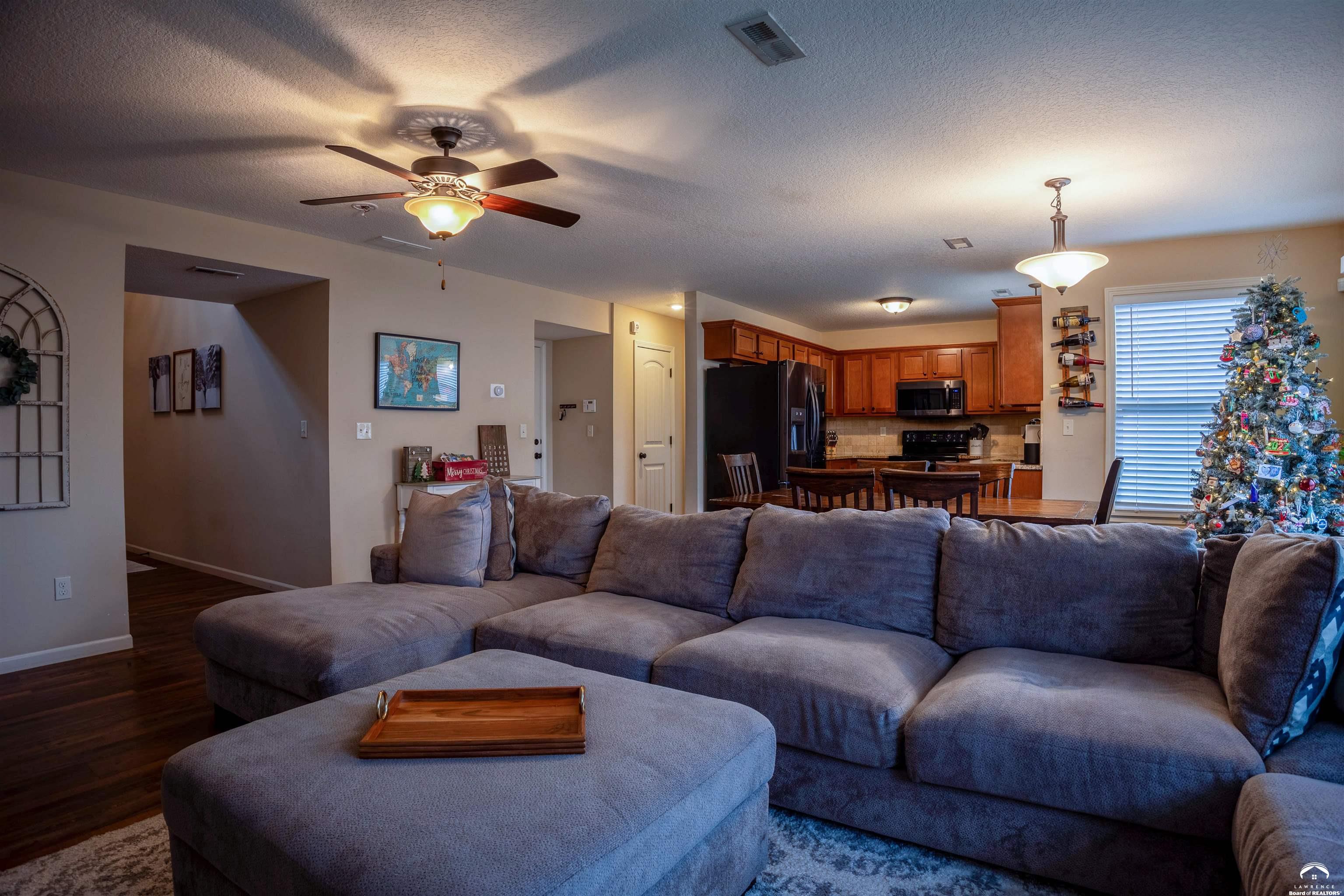 804 West 30th Street Lawrence, KS 66046 - Photo 6 of 28