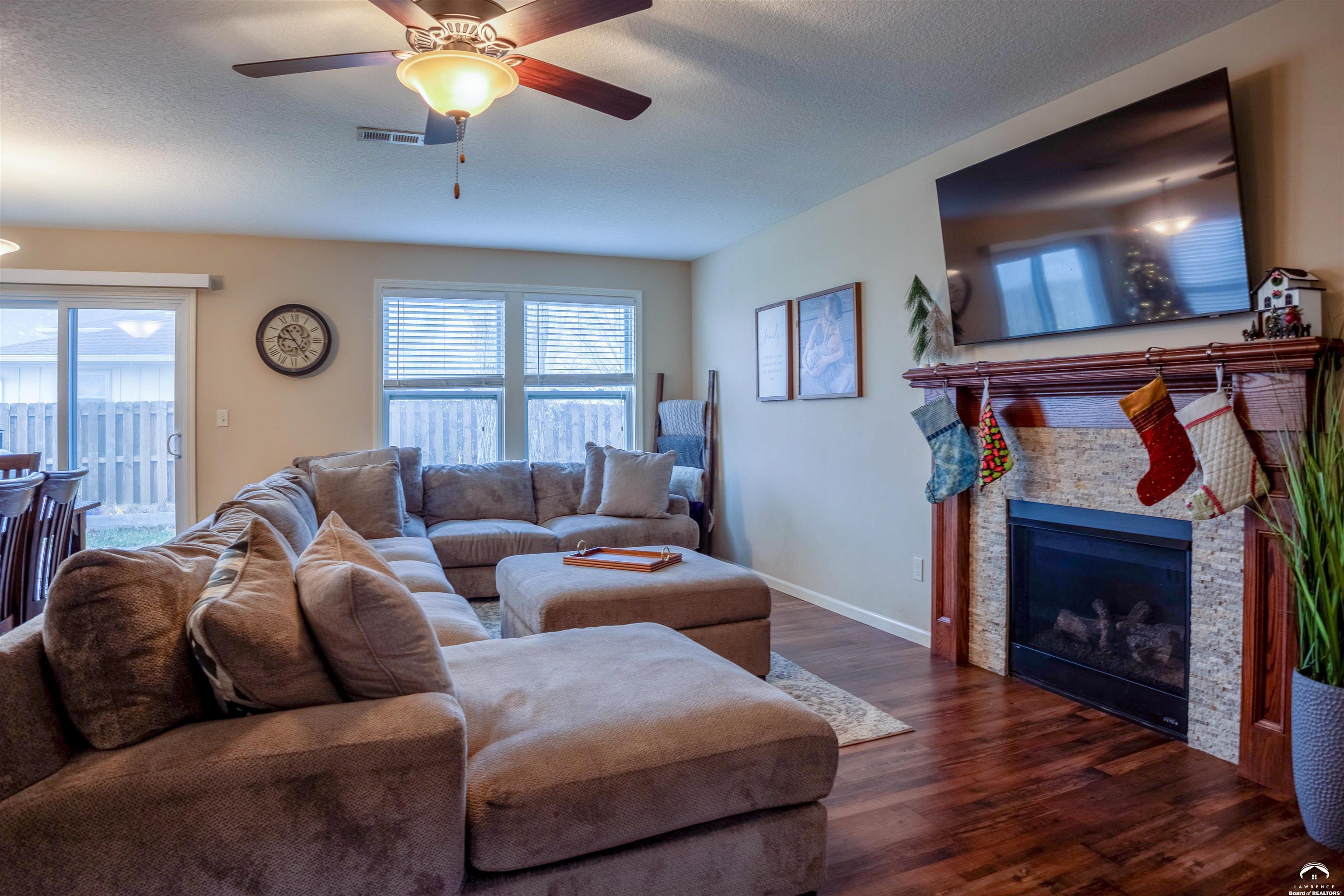 804 West 30th Street Lawrence, KS 66046 - Photo 7 of 28