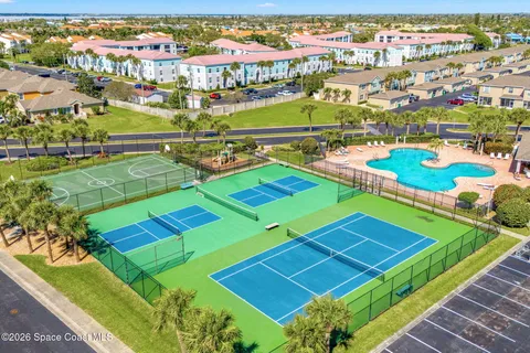 $375,000 | 3351 Titanic Circle, Unit 31, Indialantic, FL 32903