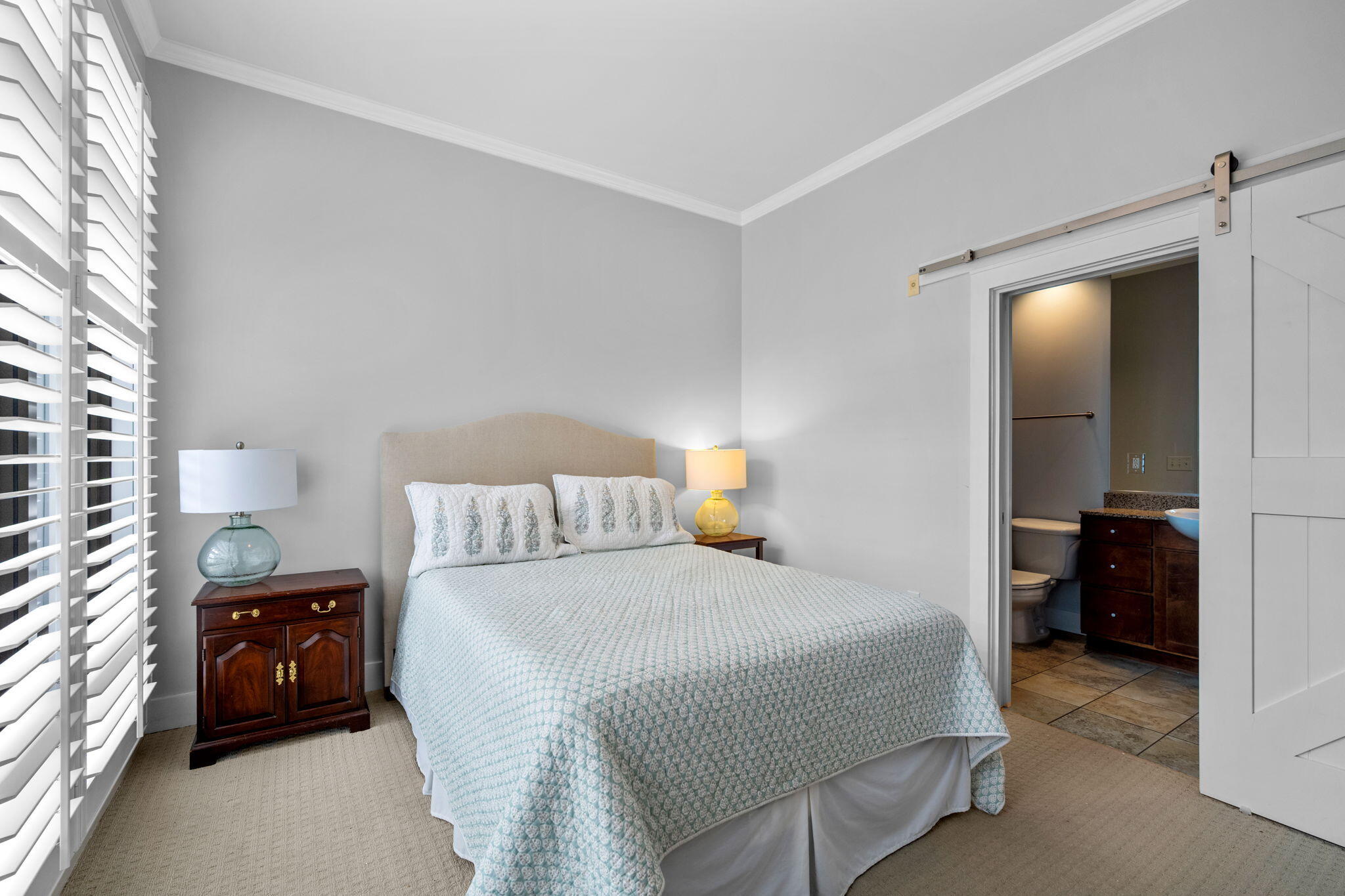 129 Walnut Street, Unit 303 Chattanooga, TN 37403 - Photo 13 of 37 129 Walnut Street, Unit 303