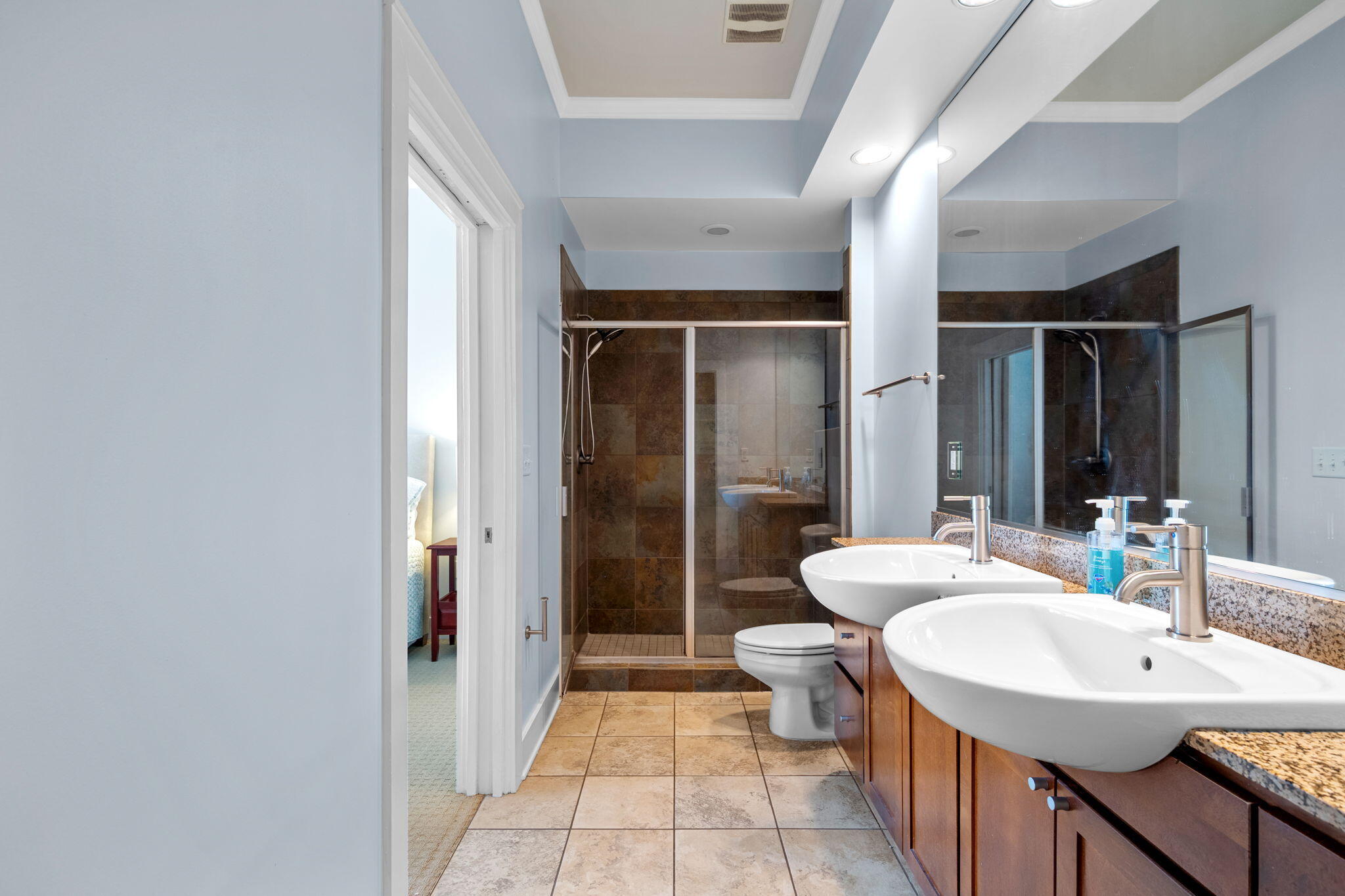 129 Walnut Street, Unit 303 Chattanooga, TN 37403 - Photo 17 of 37 129 Walnut Street, Unit 303