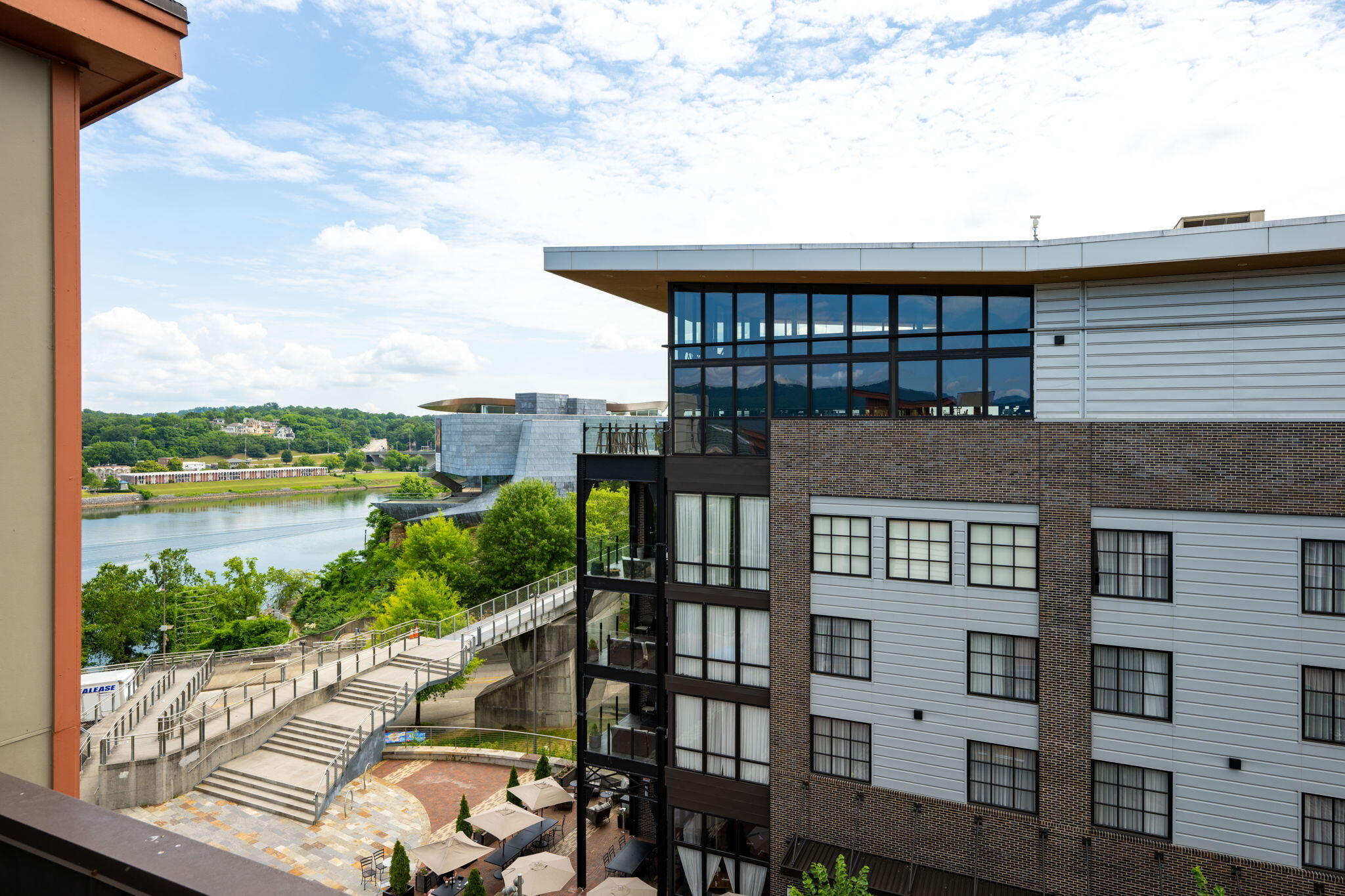 129 Walnut Street, Unit 303 Chattanooga, TN 37403 - Photo 27 of 37 129 Walnut Street