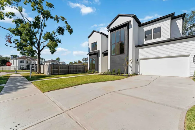 a view of an entryway