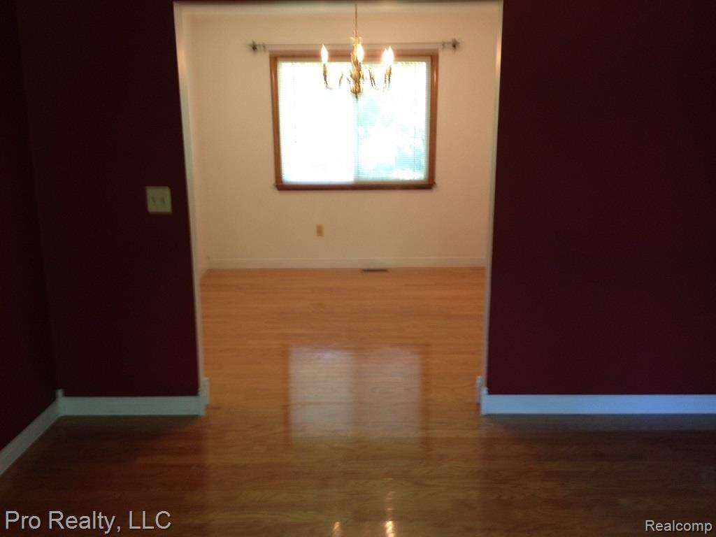 3282 Rosedale Street Ann Arbor, MI 48108 - Photo 13 of 38 unnamed (19).jpg