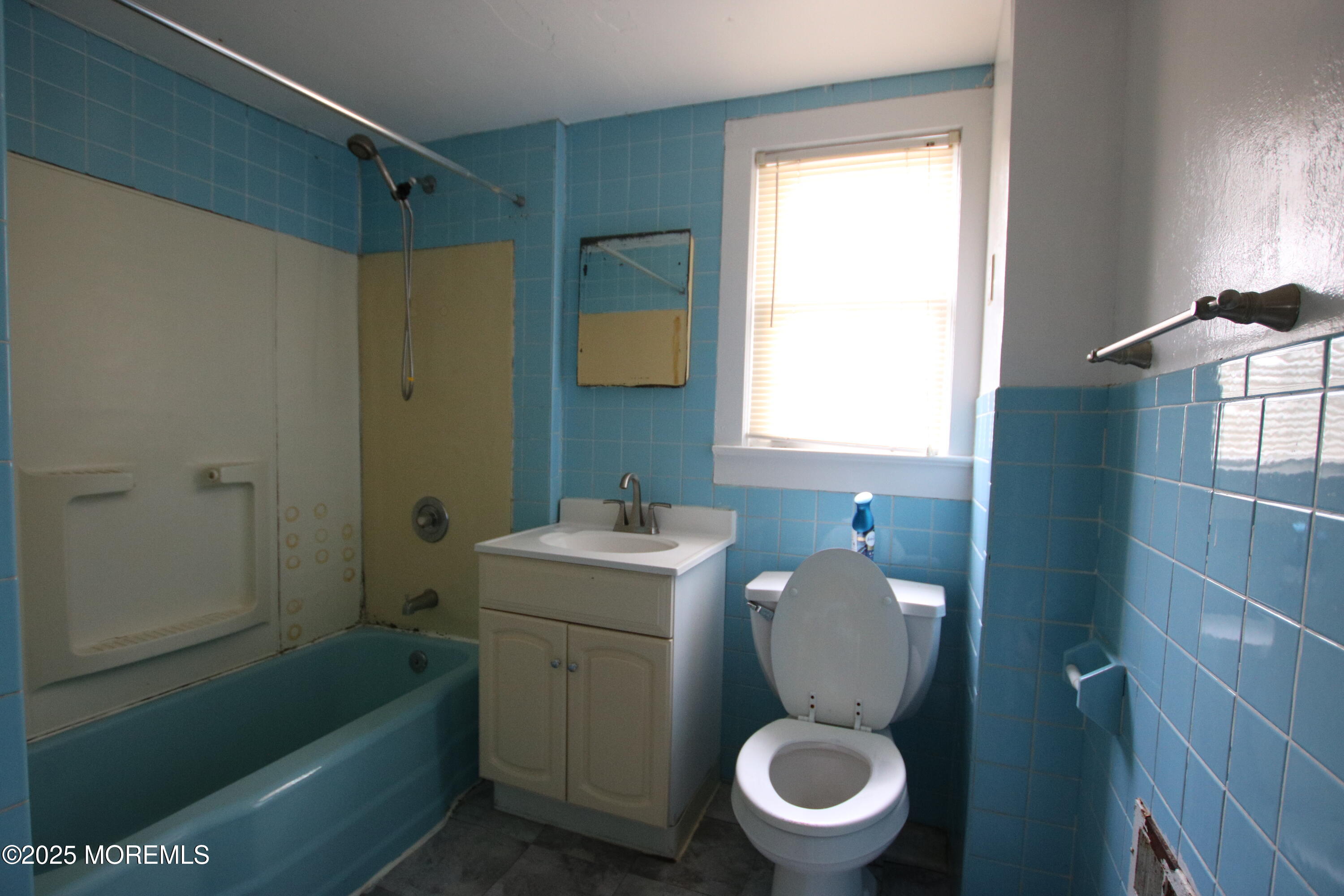 58 Monmouth Road Eatontown, NJ 07724 - Photo 5 of 32 Front House Full Bathroom