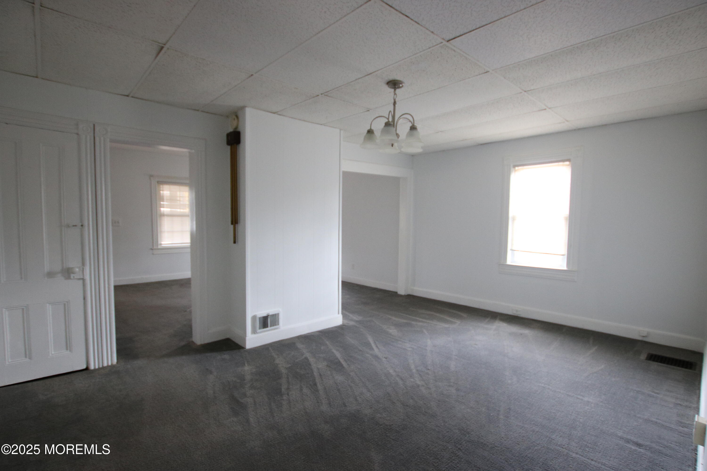 58 Monmouth Road Eatontown, NJ 07724 - Photo 8 of 32 Front House Dining Room