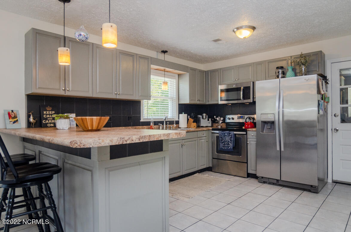 209 Burbank Road Wilmington, NC 28412 - Photo 14 of 23 Burbank-14