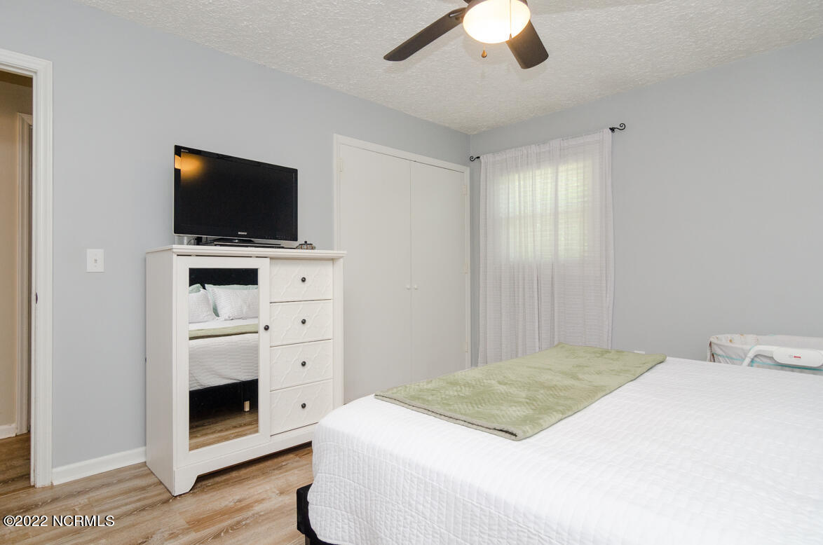 209 Burbank Road Wilmington, NC 28412 - Photo 20 of 23 Burbank-21