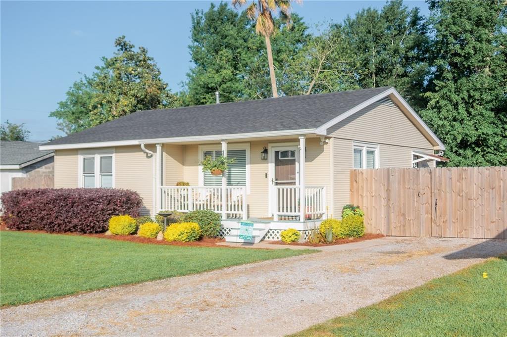 416 Milling Avenue Luling, LA 70070 - Photo 2 of 15