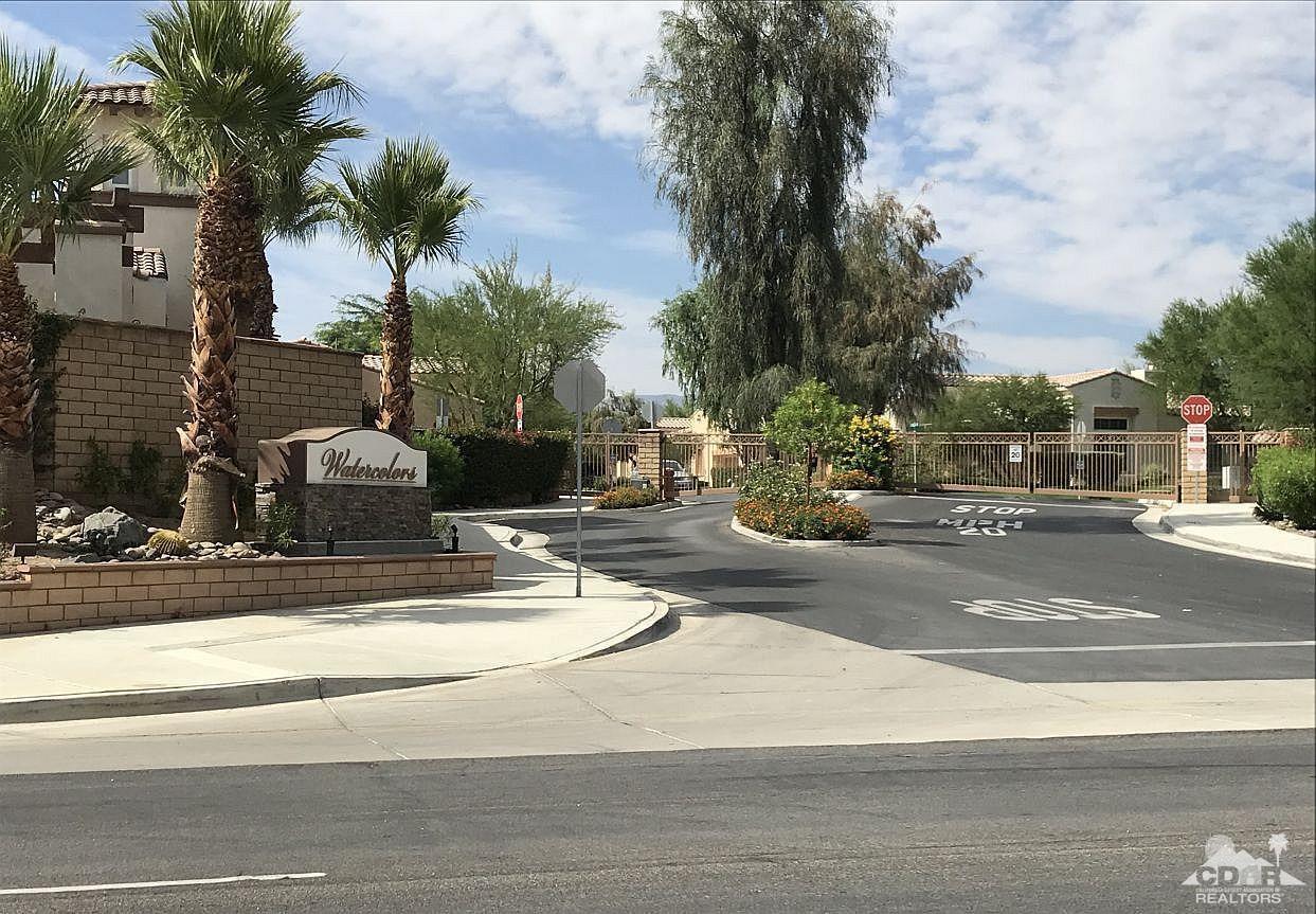47848 Dancing Butterfly La Quinta, CA 92253 - Photo 27 of 36 a view of a street with houses