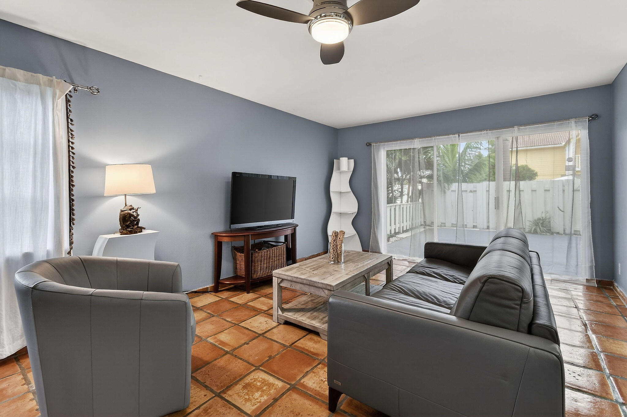 170 Seabreeze Circle Jupiter, FL 33477 - Photo 24 of 72 170SeabreezeCircle(22)
