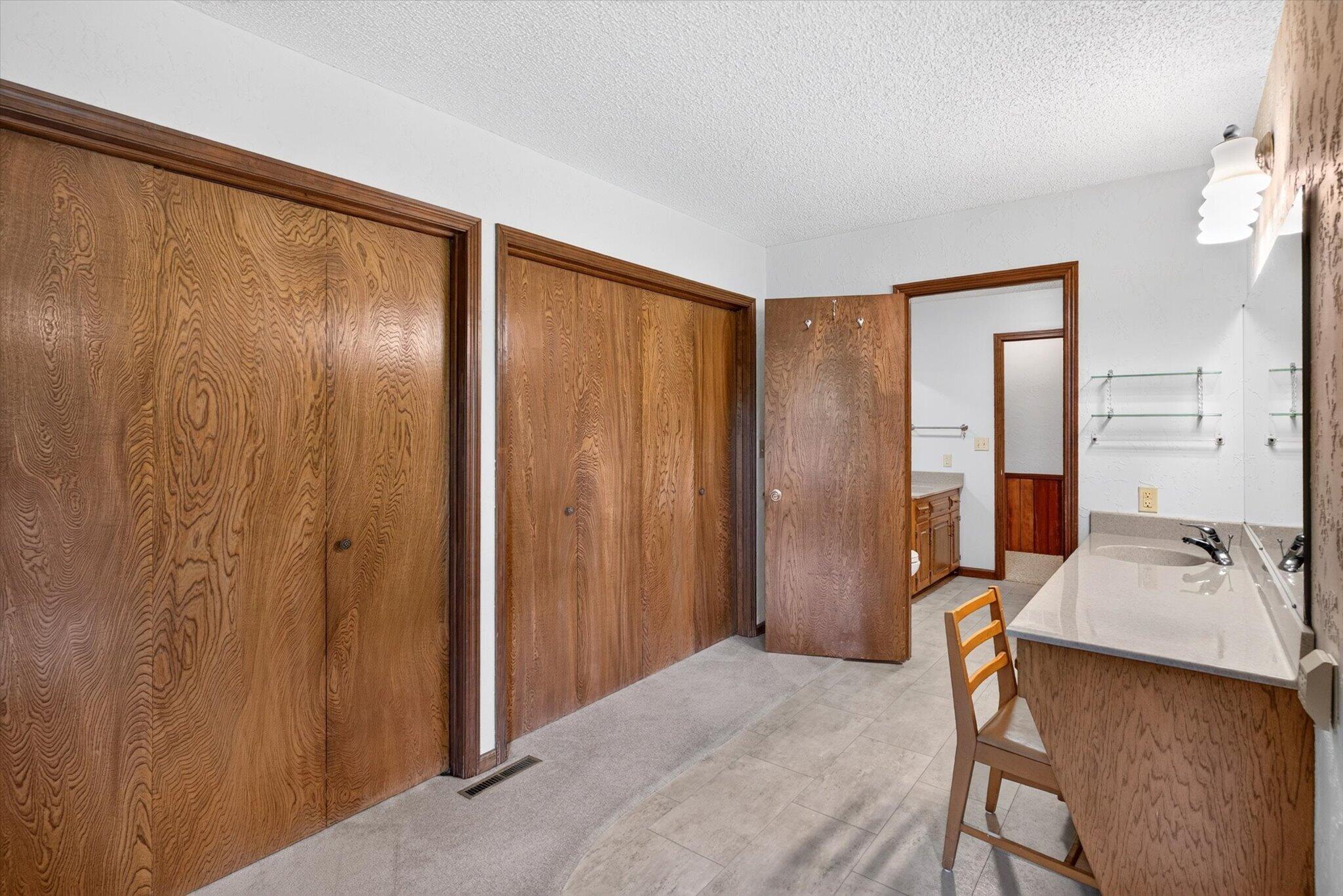 13855 East 950 Road Stockton, MO 65785 - Photo 23 of 67 034-33