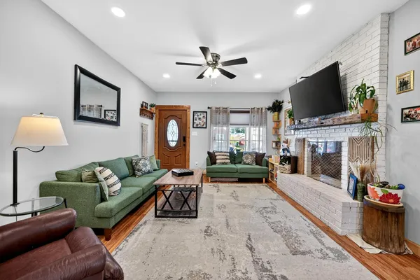 $309,900 | 77 Tebbs Avenue, Lawrenceburg, IN 47025