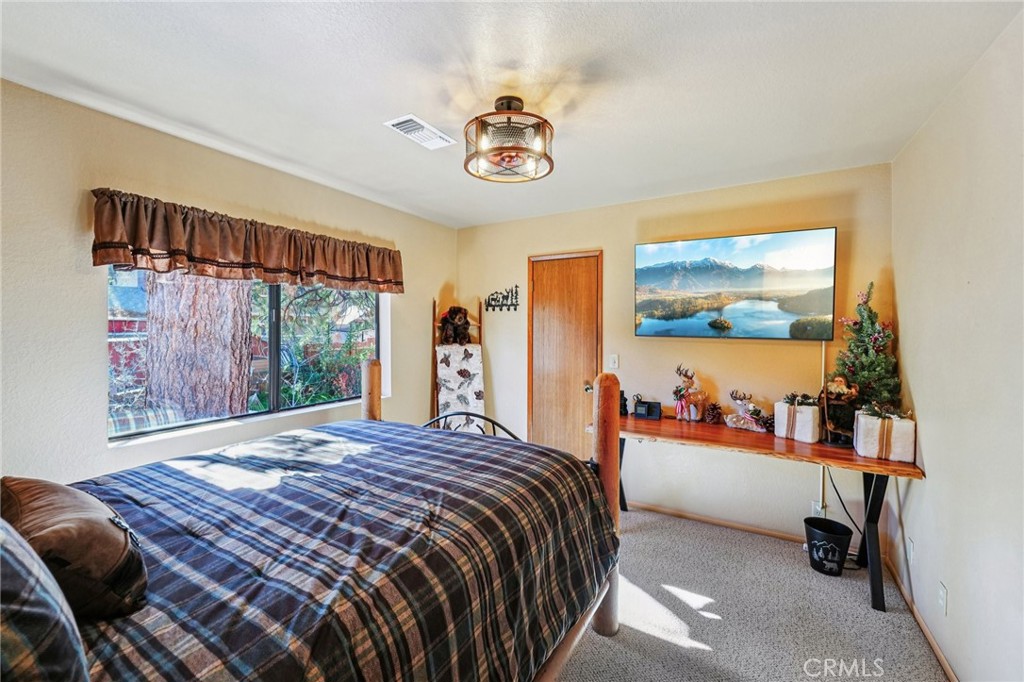 1847 Thrush Road Wrightwood, CA 92397 - Photo 12 of 37