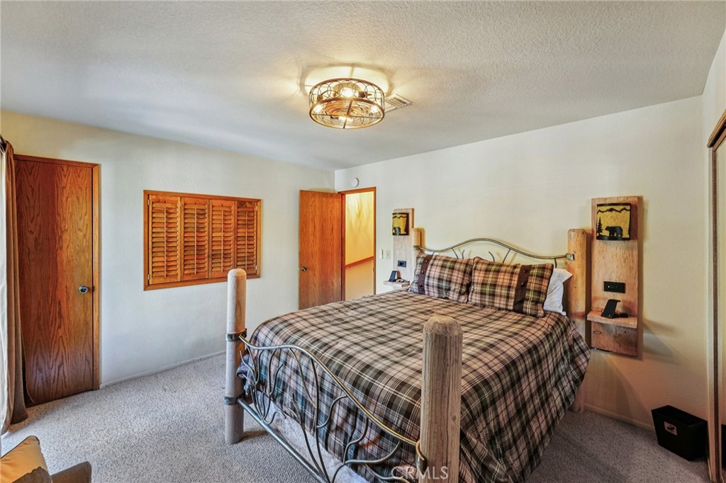 1847 Thrush Road Wrightwood, CA 92397 - Photo 15 of 37